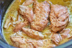 chicken in Italian sauce in crockpot